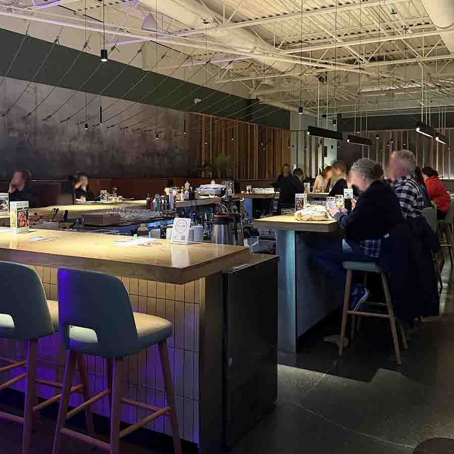 romers-lynn-valley-from-entrance