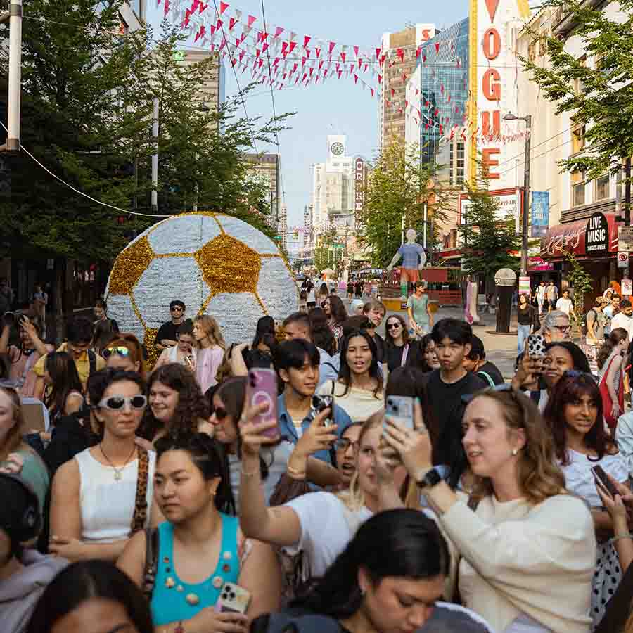 Granville Street Pedestrian Zone (700 Block)